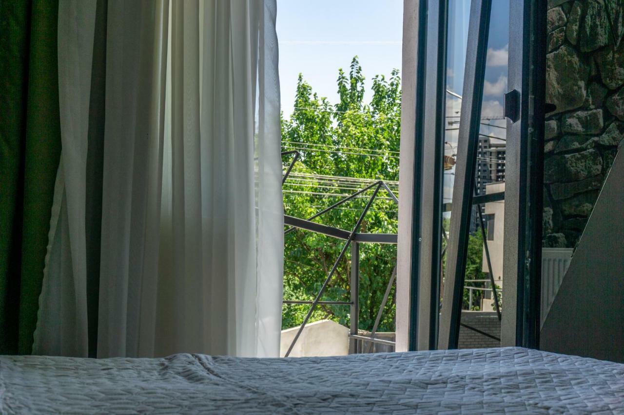 Guesthouse Kado Tiflis Exterior foto