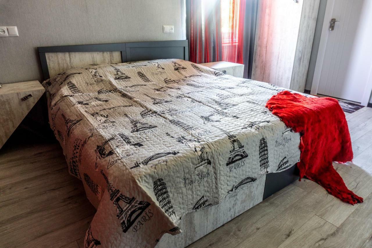 Guesthouse Kado Tiflis Exterior foto